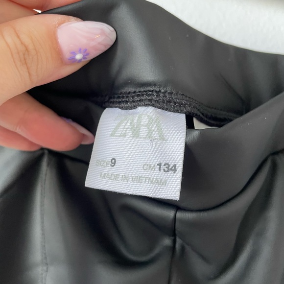 Zara Girls Faux Leather Leggings Size 9 - Picture 5 of 6